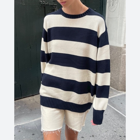 Brandy Melville Sweaters - Brandy Melville thick striped oversized sweater